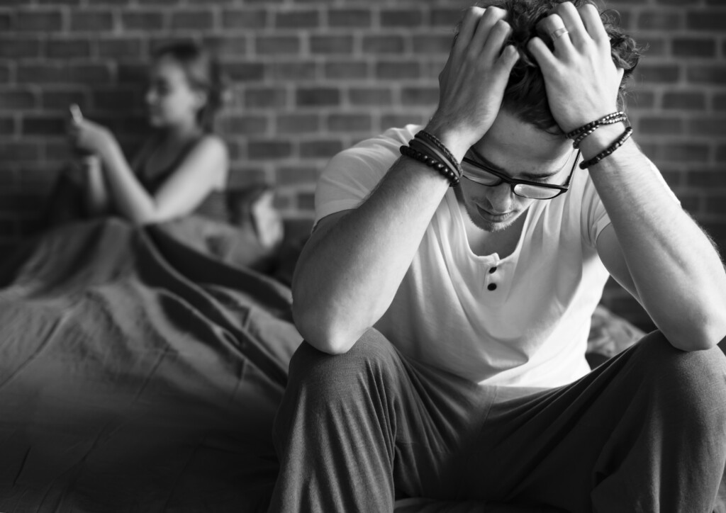 Anxietatea de separare💔 - când dorul devine frică, și frica se transformă în povară 3 - psihiatrie, psihologie Cum se manifesta anxietatea de separare in cuplu - psihiatrie, psihologie